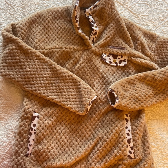 Simply southern pull over 🫶🏻 - Picture 1 of 6